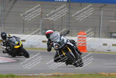 media/Oct-15-2022-Fastrack Riders (Sat) [[9a18b22502]]/Level2/Turn 9 1130am/